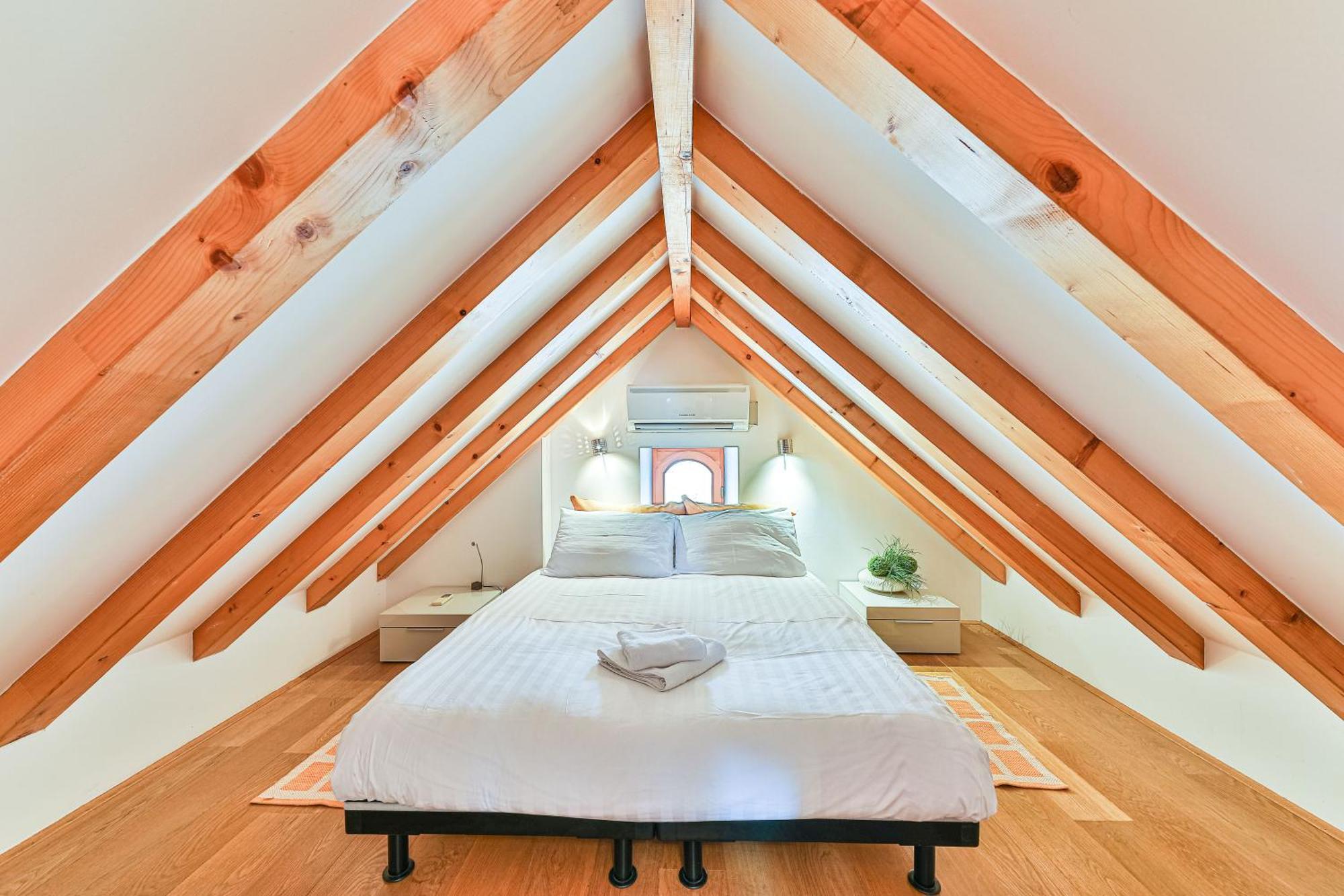 Augubio Penthouse Leilighet Split Eksteriør bilde